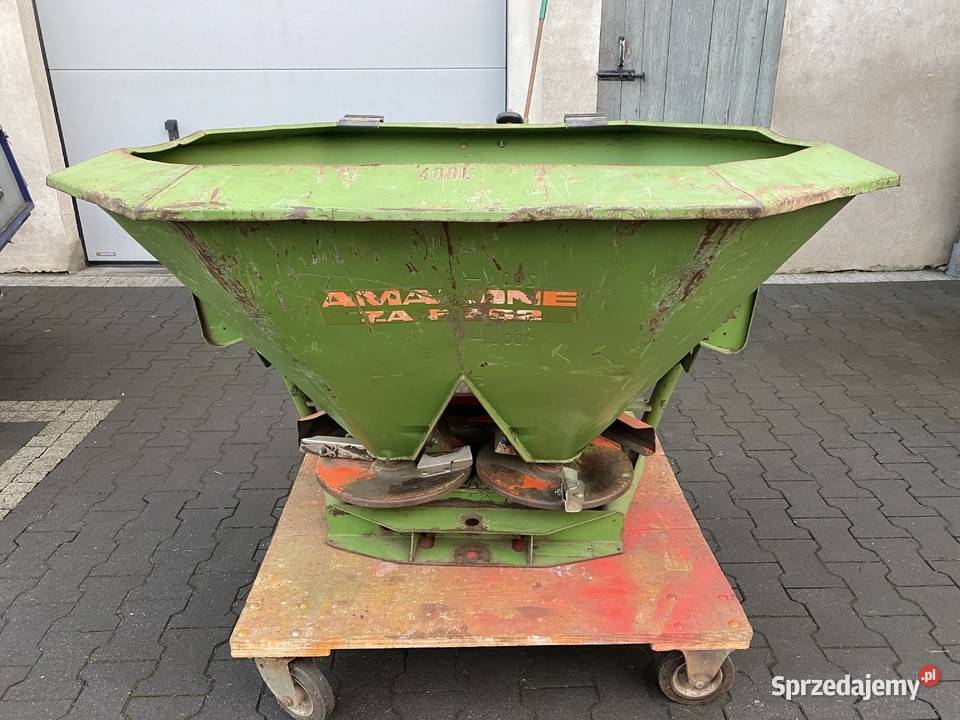 Rozsiewacz do nawozu Amazone 400 rauh Żelazków