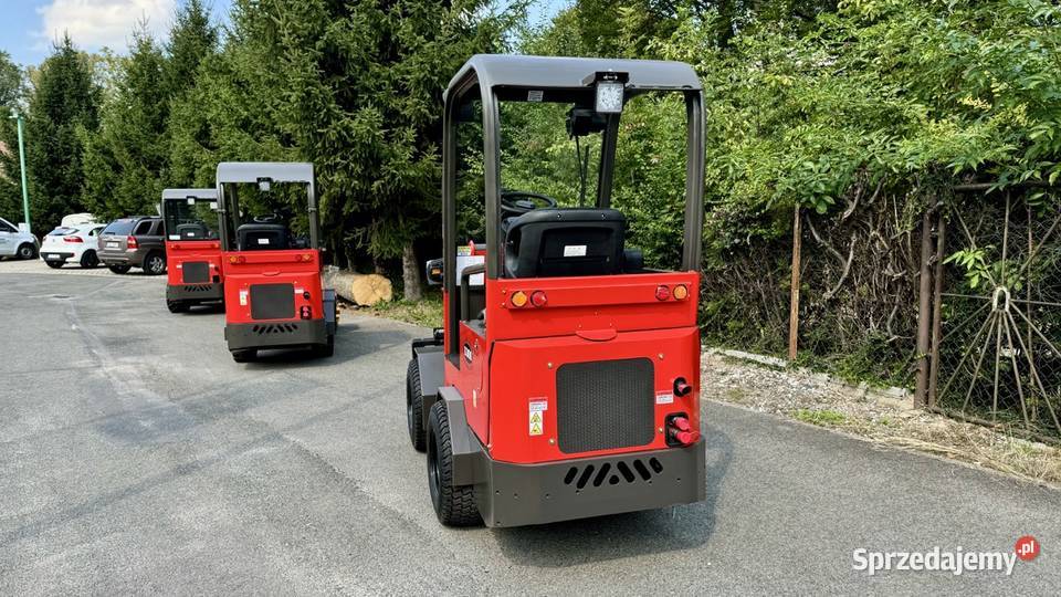 Nowa ładowarka teleskopowa KMM M906 4x4 YANMAR