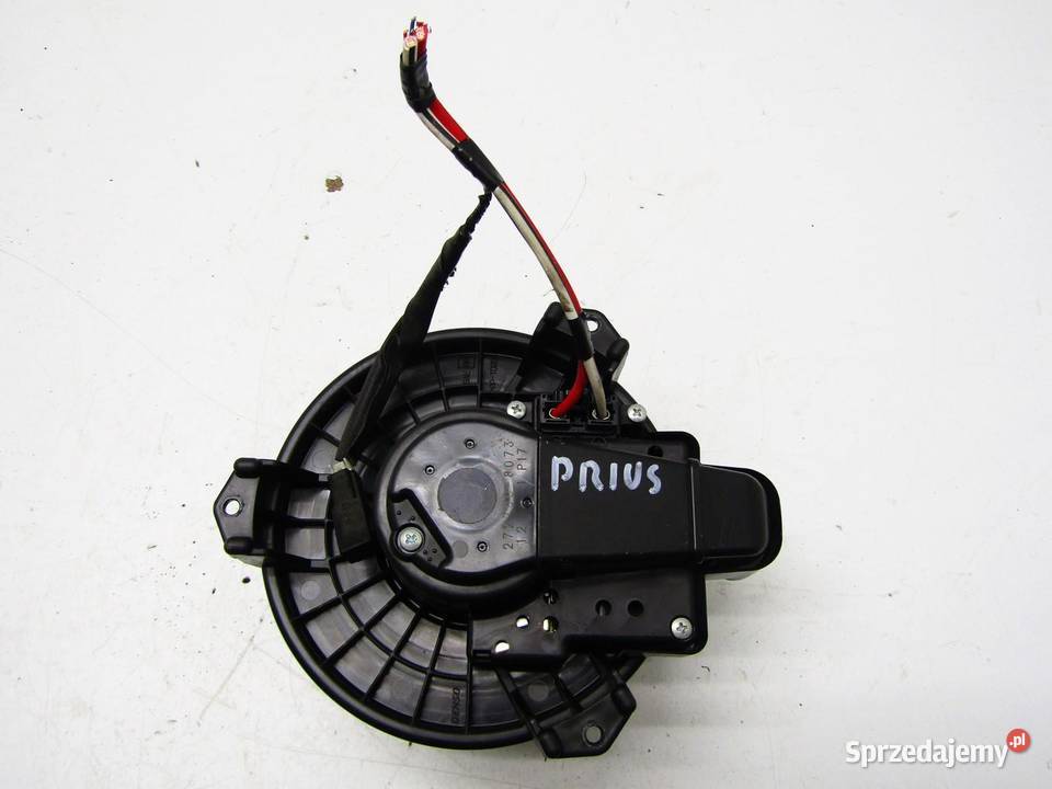 WENTYLATOR DMUCHAWA NAGRZEWNICY TOYOTA PRIUS III osobowe