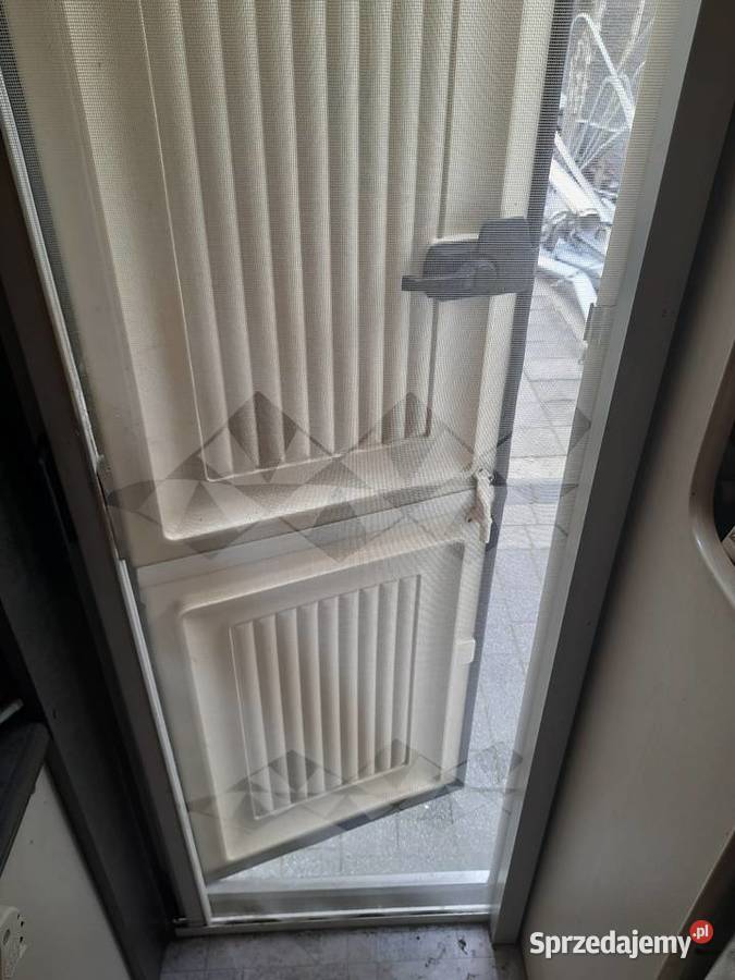 Moskitiera drzwiowa do przyczepy kempingowej Skokowa