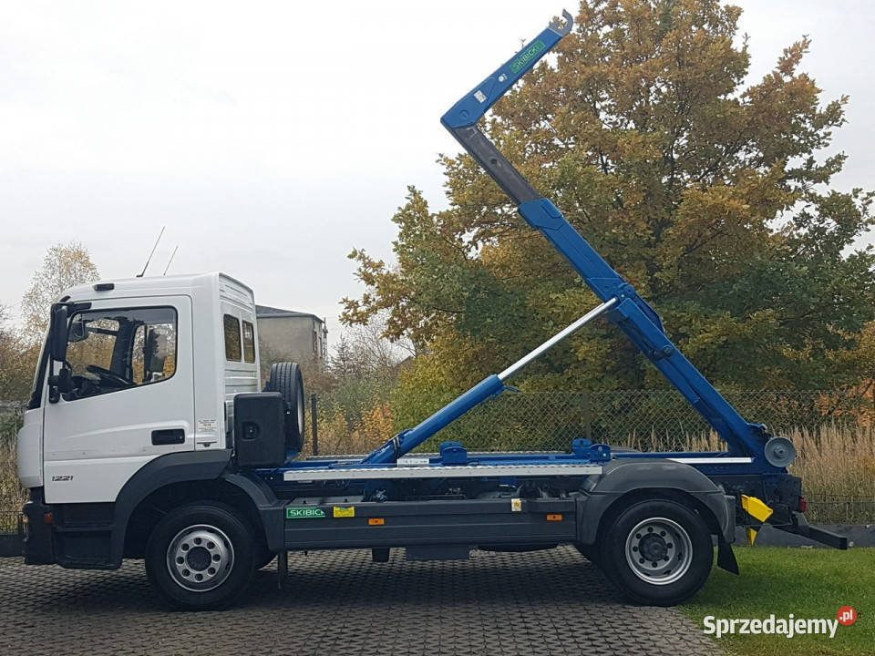 Mercedes ATEGO 1221 HAKOWIEC 4x2 KLIMA MANUAL DO Poręba