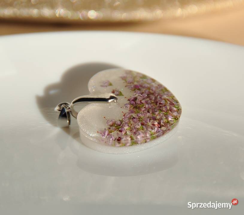 Serce z wrzosem fioletowo niebieskim na Chorzów