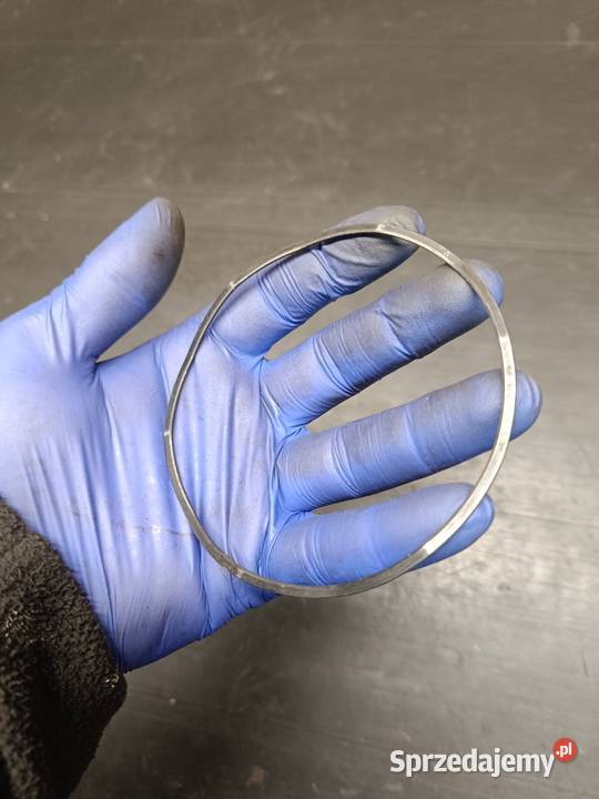 Sprężyna pierścień sprzęgła kosza sprzęgłowego Gołaczewy