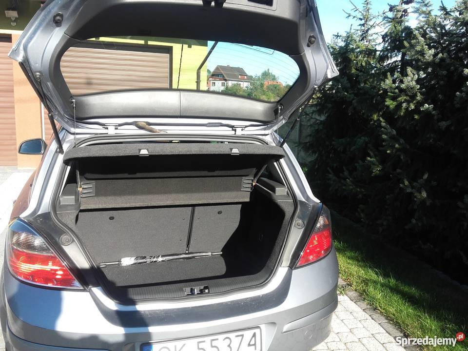 SPRZEDAM SAMOCHÓD OSOBOWY OPEL ASTRA 3 14BENZYNA Kobylice
