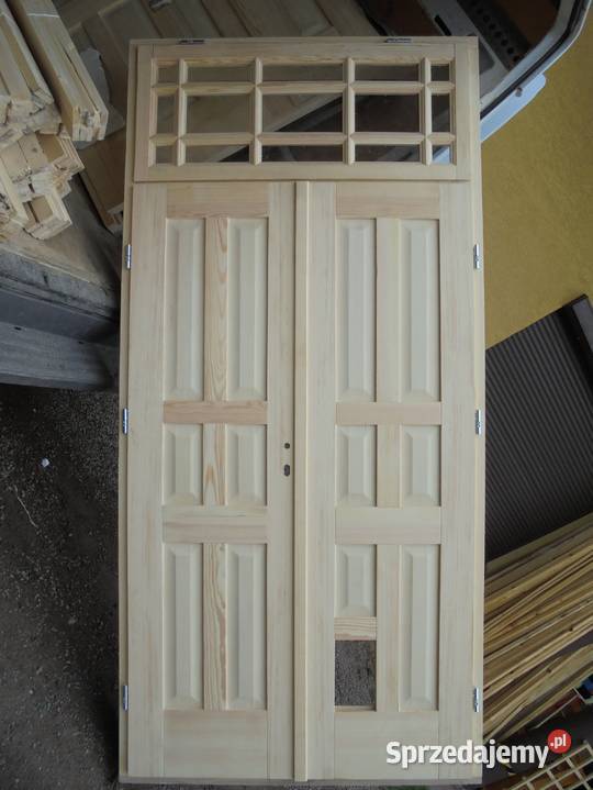 drzwi drewniane na zamowienia nietypowe