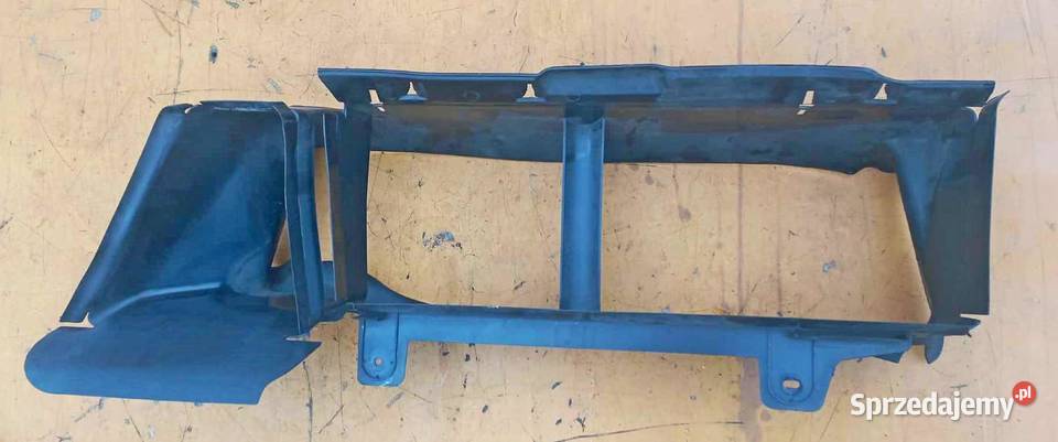 FORD FOCUS III 10 KIEROWNICA WLOT POWIETRZA Radom