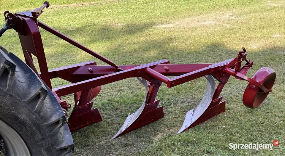 Pług 3 skibowy