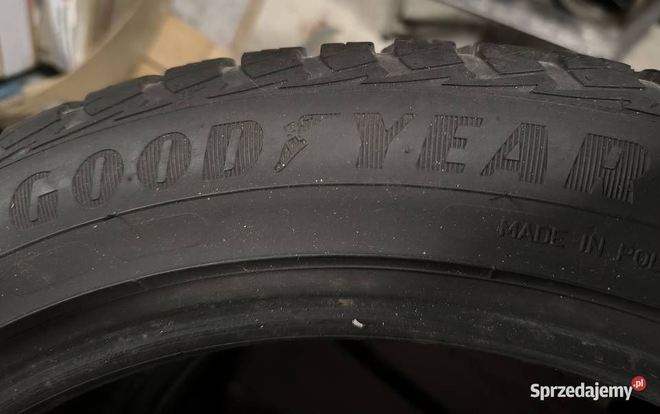 Sprzedam 235 45 18 śląskie Bytom