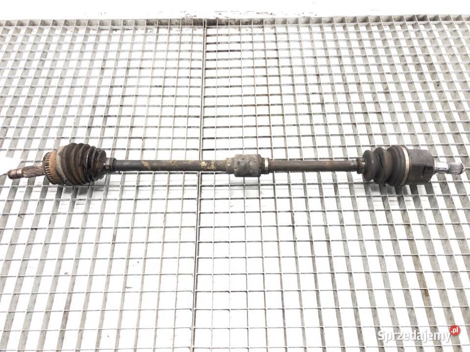 PÓŁOŚ PRAWA HYUNDAI MATRIX 18 122 0110 PRZEGUB