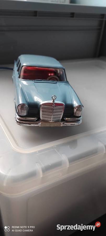 Mercedes 220 SE firmy Gama DDR PRL Gniezno sprzedam
