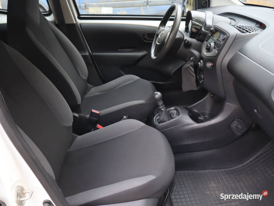 Toyota Aygo 10 VVTi Katowice