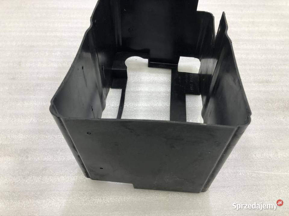 OBUDOWA AKUMULATORA NISSAN NAVARA D22