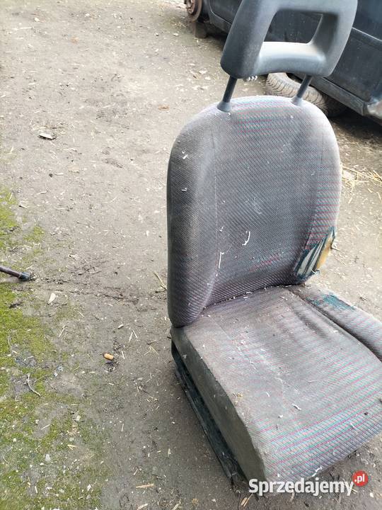 FIAT 126P 126 P ELEGANT MALUCH SIEDZENIE FOTEL osobowe Kamień-Kolonia