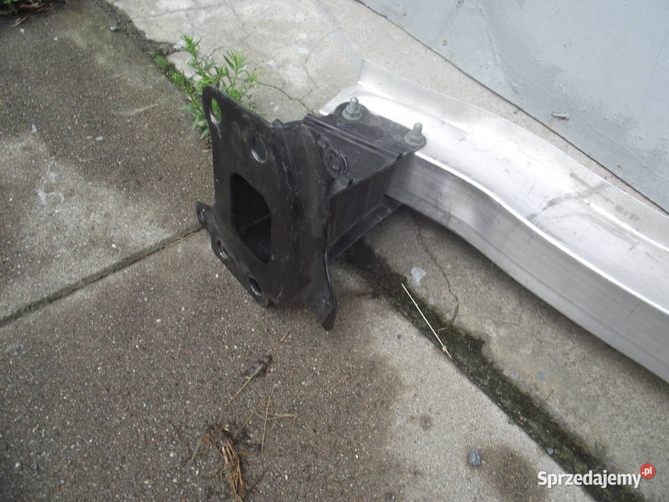 Belka zderzaka Audi A3 8P osobowe Wrocław sprzedam