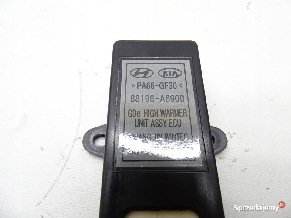 MODUŁ STEROWNIK GRZANIA FOTELI HYUNDAI I30 II 3D