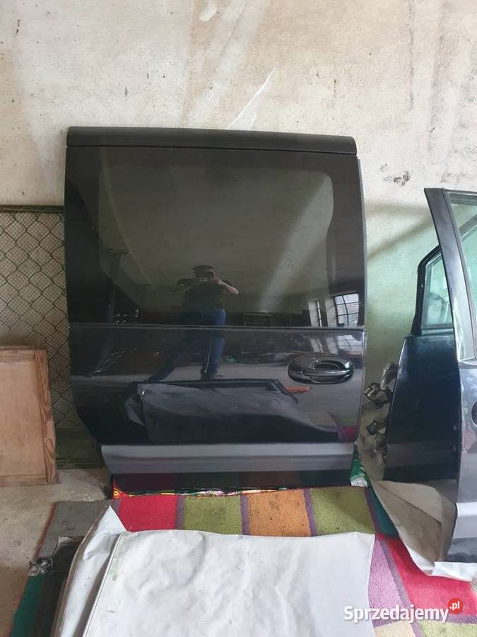 Drzwi Chrysler Voyager III osobowe Rawa Mazowiecka sprzedam