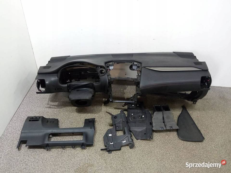 DESKA ROZDZIELCZA KOKPIT PULPIT EUROPA AIRBAG