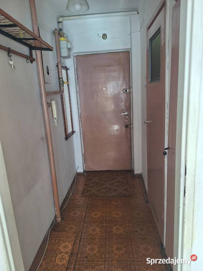 Kawalerka 276 m2 1 piętro Zawiercie Leśna blok
