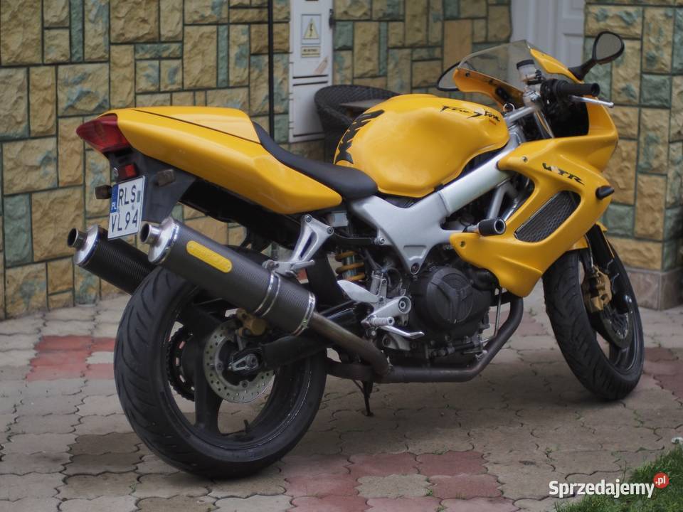 Sprzedam honda vtr1000 Sanok