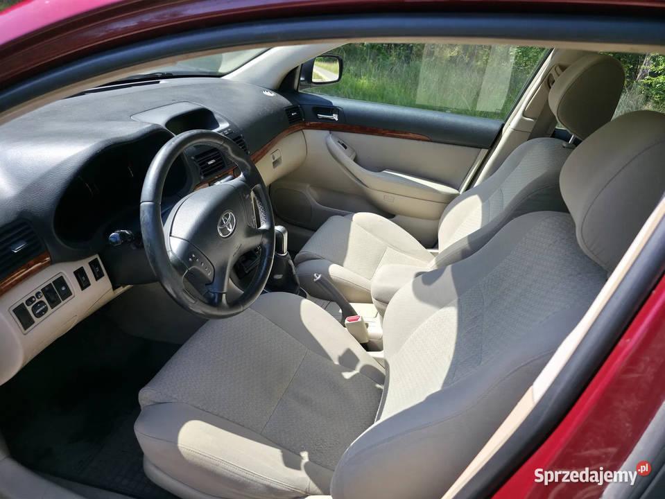 T25 sedan 20 D4D 116 2004 realny przebieg Bydgoszcz