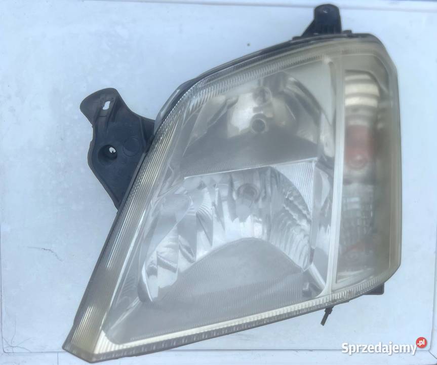 Lampa lewa przód Opel Meriva A