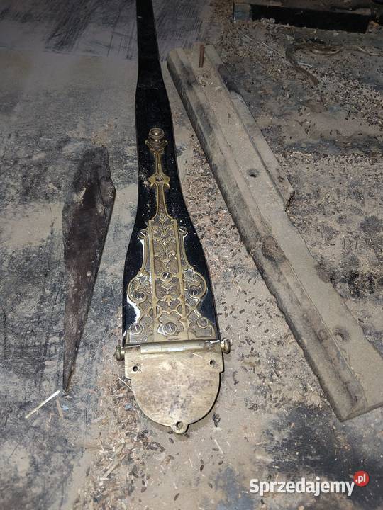 Fortepian z piwnicy Babci Antyki Opole