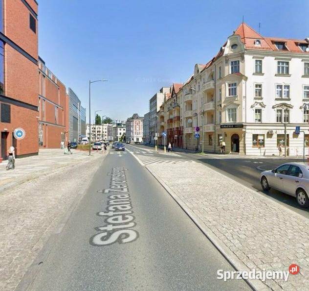 TOP CENTRUM SOLARIS 220 m