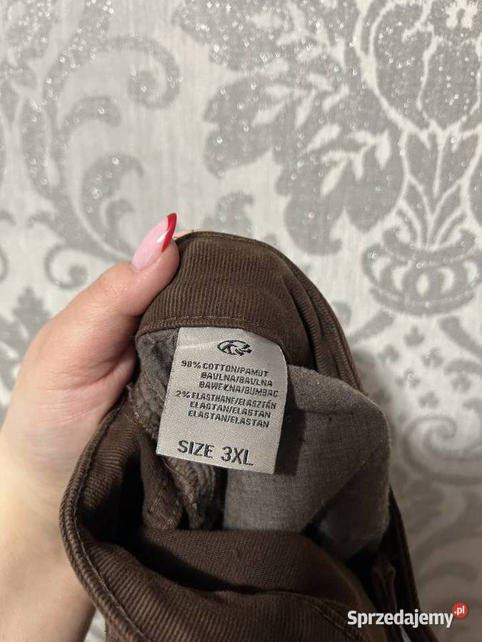 Czekoladowe dżinsy Mom Fit 3XL Moon Girl brązowy/beżowy Warszawa