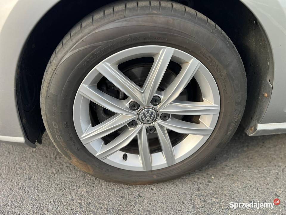 Golf kombi VIIDSG 16TDI klimanaviniski elektryczne lusterka Tymowa sprzedam