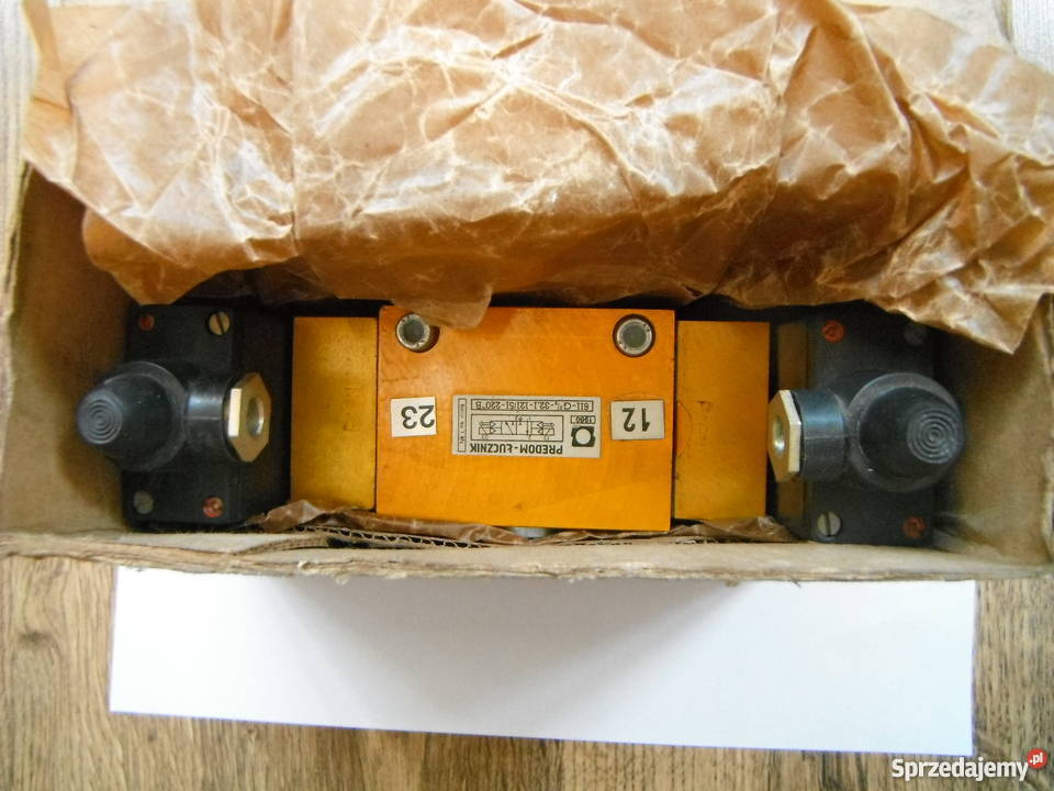 Rozdzielacz 3 drogowy elektrozawór Chlewiska
