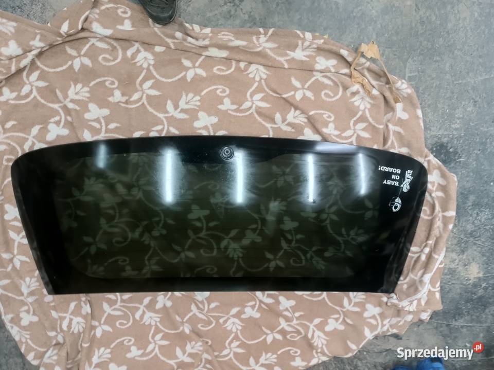 Szyba klapy tylniej doddg durango