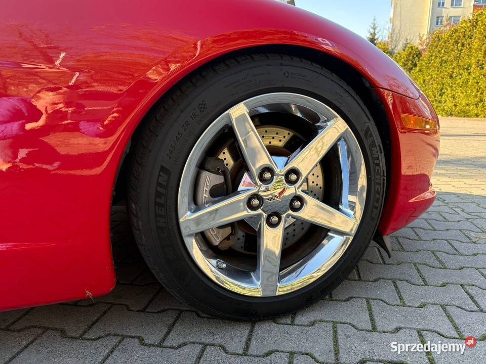 CZERWONE CABRIO nieuszkodzony