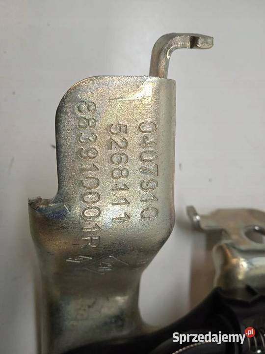 UCHWYTY ZAMEK KANAPY LEWY PRAWY TYŁ KOMPLET osobowe świętokrzyskie