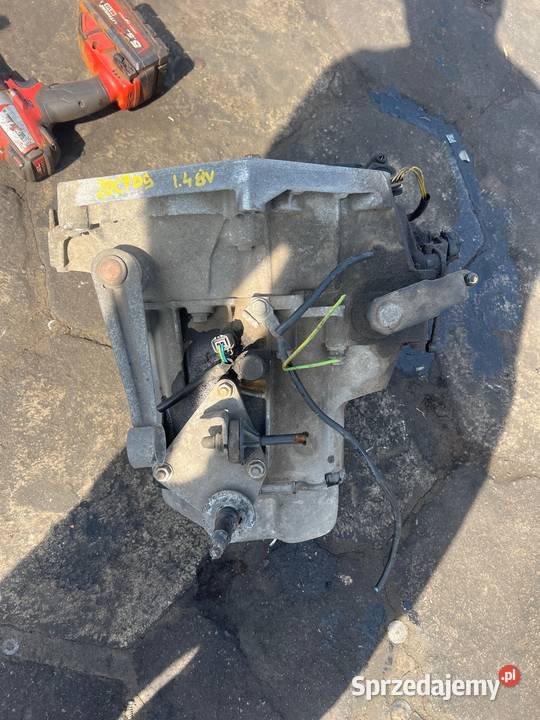 Skrzynia biegów Peugeot 206 14 8v 20cf09 Radzyń Podlaski