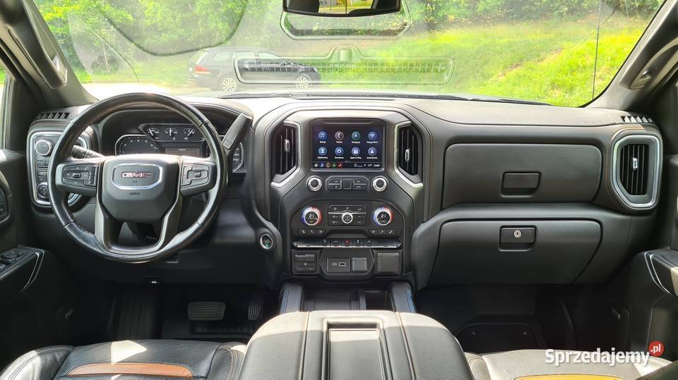 Samochód osobowy GMC Sierra 1500 klimatyzacja