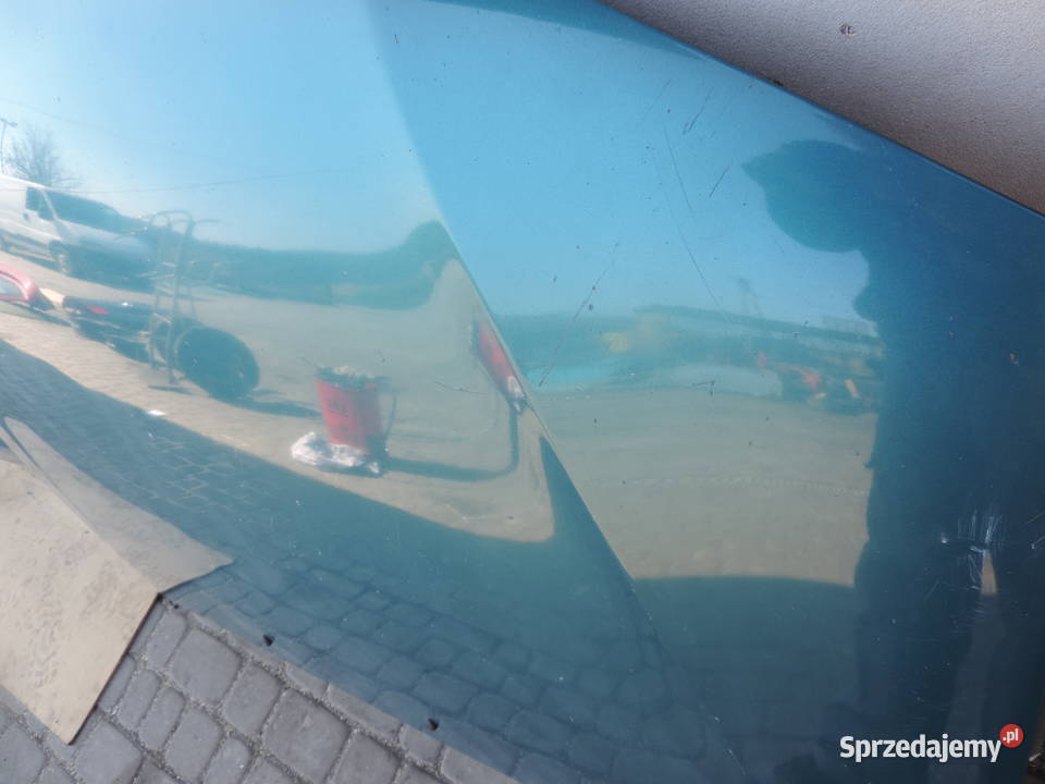 MASKA MAZDA 323F BJ Rok produkcji 2000 Karoseria sprzedam