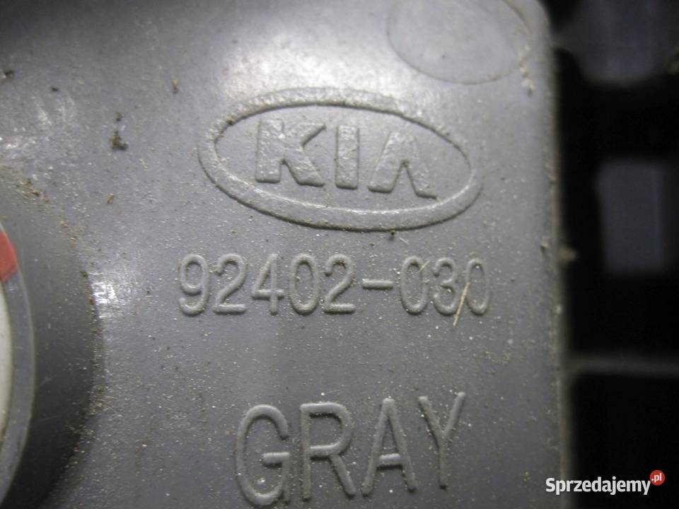 lampa prawa tył osobowe Kielce sprzedam