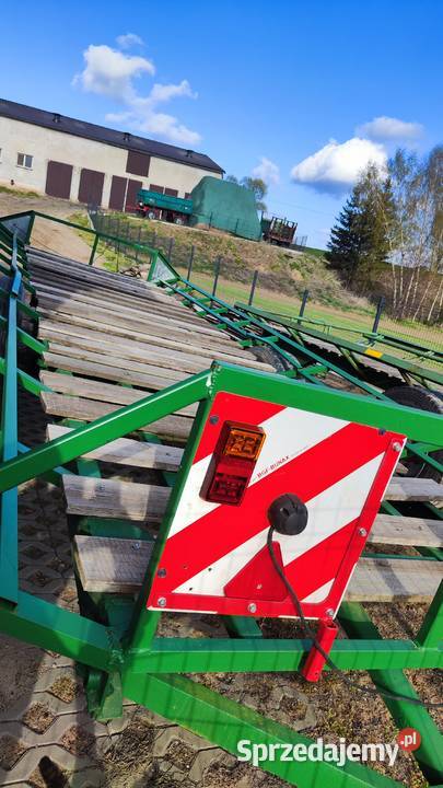 Laweta do słomy Kamień sprzedam