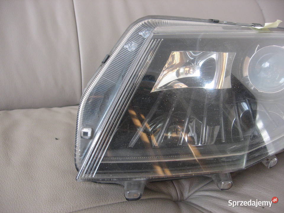Reflektor lampa lewy przód Skoda Octavia 3 III Warszawa sprzedam