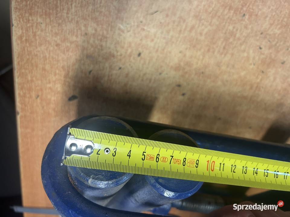 Zacisk śrubowy do rur pe