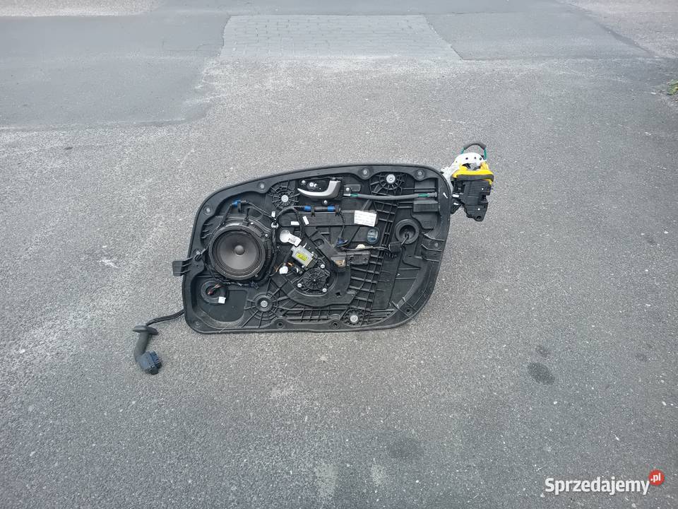 Panel wewnętrzny drzwi prawy przód Hyundai i30 wielkopolskie Trzcianka