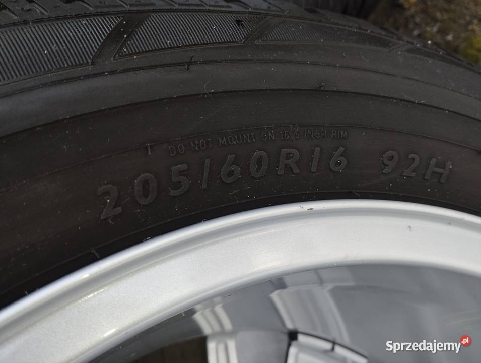 Komplet kół oryginalnych Audi A4B9 2056015 Wolbrom