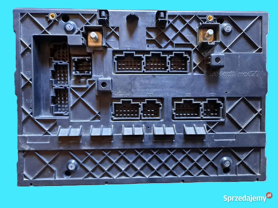 Skrzynka Tablica Modul Plyta bezpiecznikow ciężarowe świętokrzyskie Zawichost