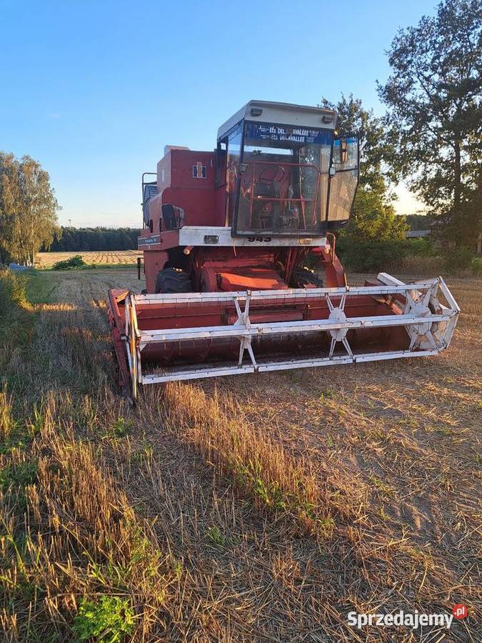 Kombajn zbożowy international 943case holland Niemierzyn