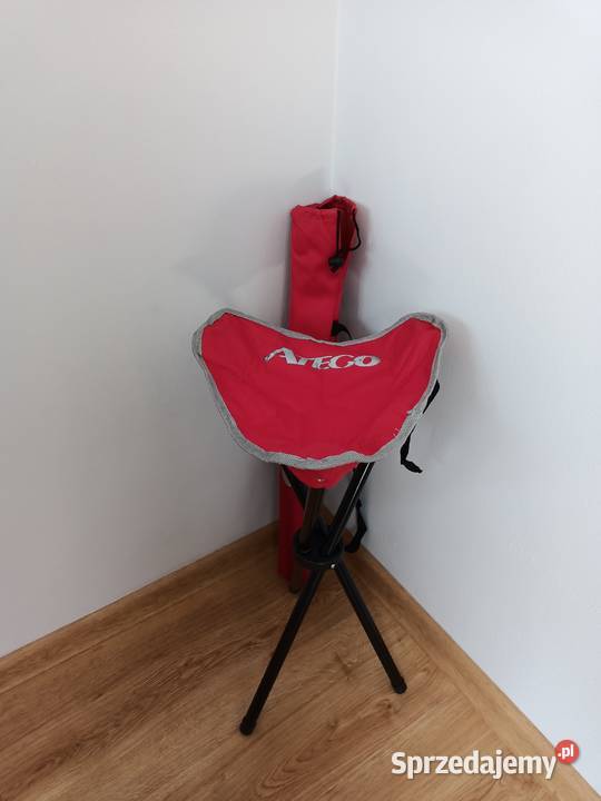 Nowy stołek turystyczny campingowy Mercedes Benz Turystyka mazowieckie Skuły