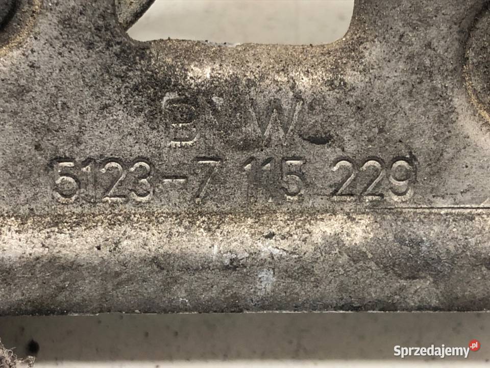 ZAMEK MASKI LEWY BMW E61 Kombi 7115229 0410 osobowe sprzedam