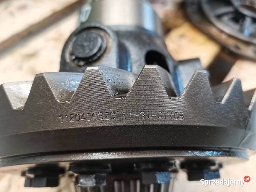 Holland LM 435 Dyferencjał 11X31 Tył Pozostałe wielkopolskie