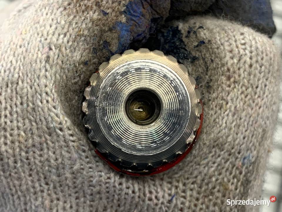 PÓŁOŚ LEWY PRZÓD MAZDA 2 DE 13 86 0715 PRZEGUB