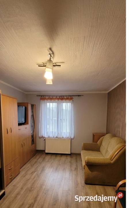 2pokojowe mieszkanie w bloku 46m oddzielna kuchnia Szklarka Radnicka sprzedam