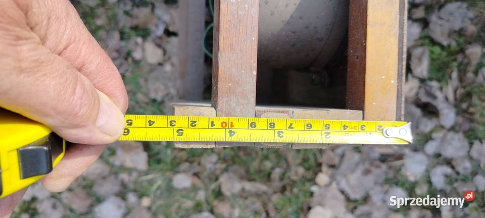 Stara rozdzielcza tablica energetyczna Panel łódzkie Łódź